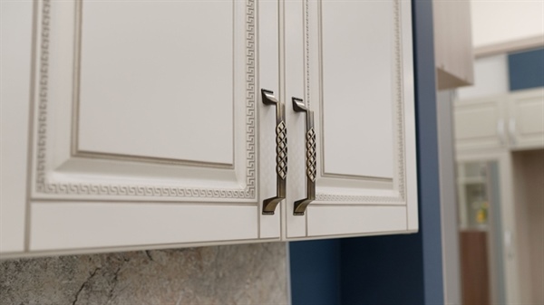 When to Replace Kitchen Cabinets